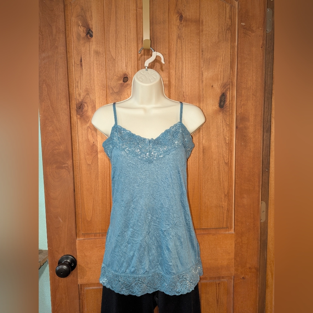 Vanity Blue‎ And Silver Textured Top